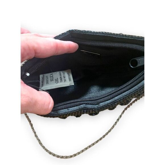 Vintage Cache Black Sequin Mini Baguette Bag Silver Chain Handle Event Purse - Picture 5 of 7